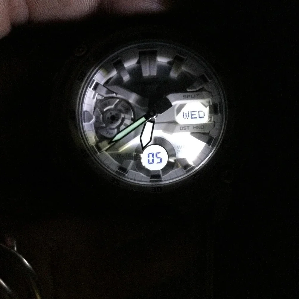 Casio G-SHOCK 5590 GA-2000 Mens Watch 46mm White Carbon Core New Battery